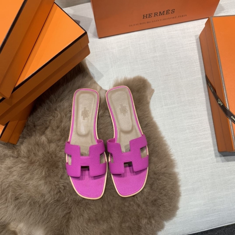 H**mes slippers